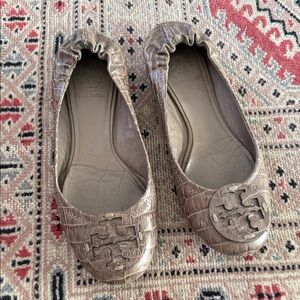 Tory Burch Women's Textured Tan Loafers